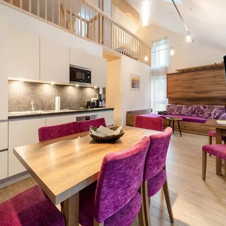 Del Sol 아파트 푸슈안데르글로크네르스트라세